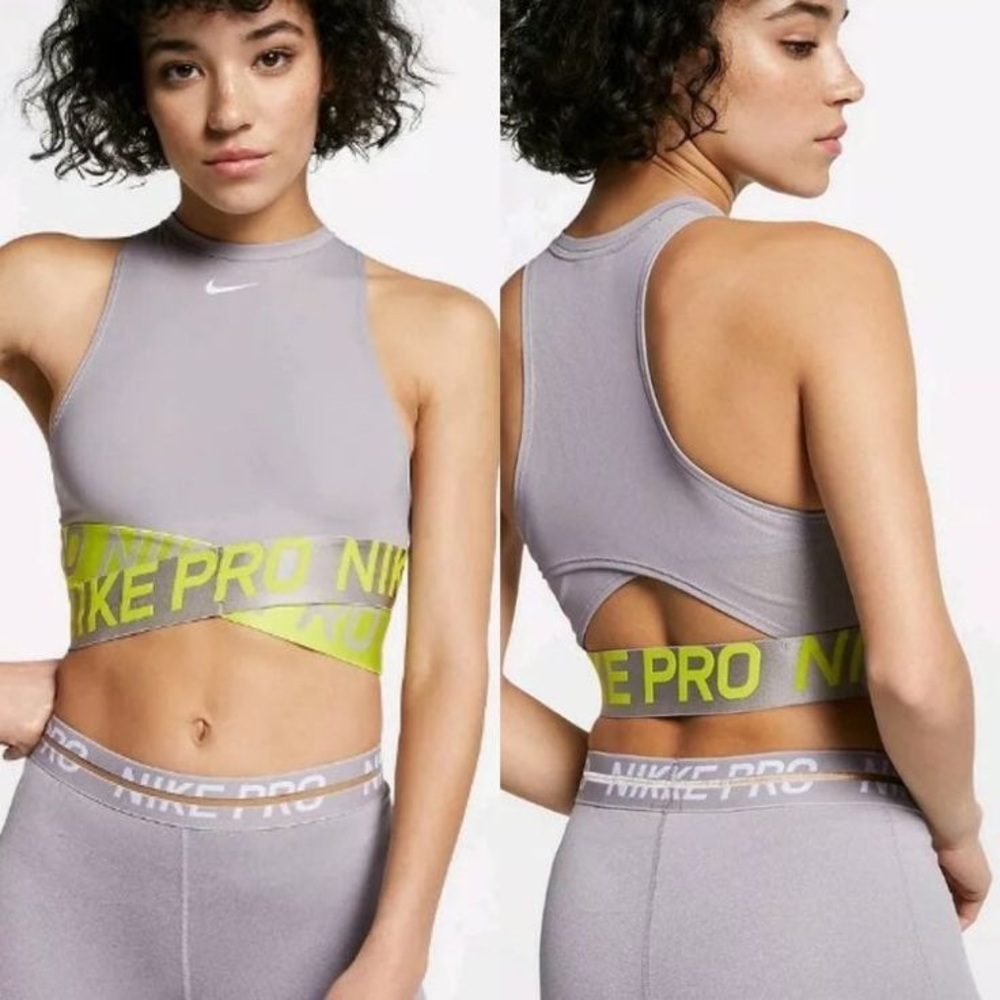Nike Pro Intertwist Dri-Fit Crop Top/Sports Bra